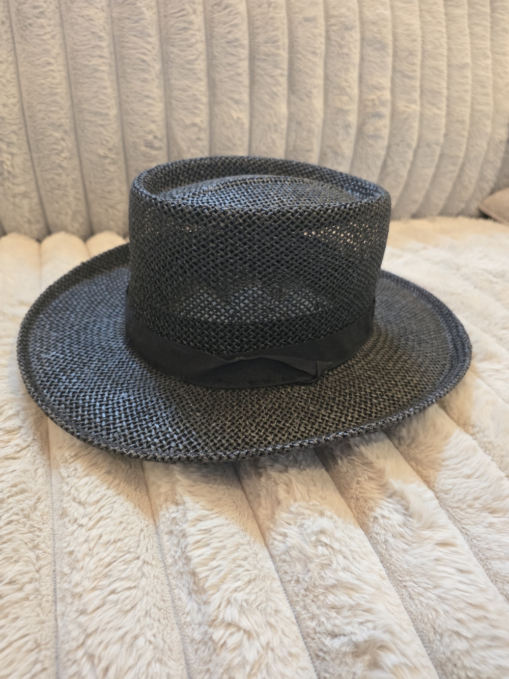 Black Straw Wide-Brim Fedora Hat